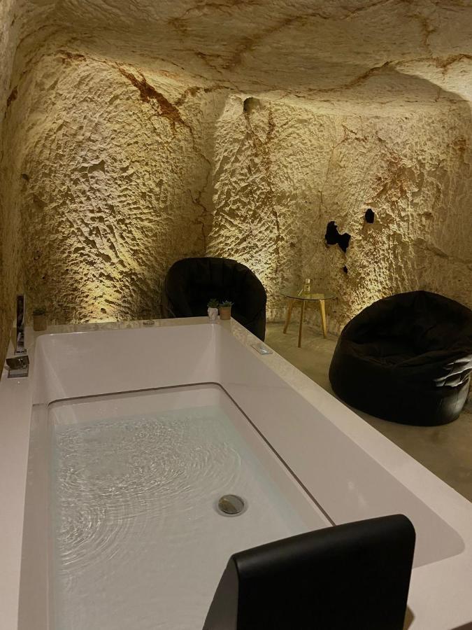 הוילה אוסטוני La Grotta Del Relax מראה חיצוני תמונה