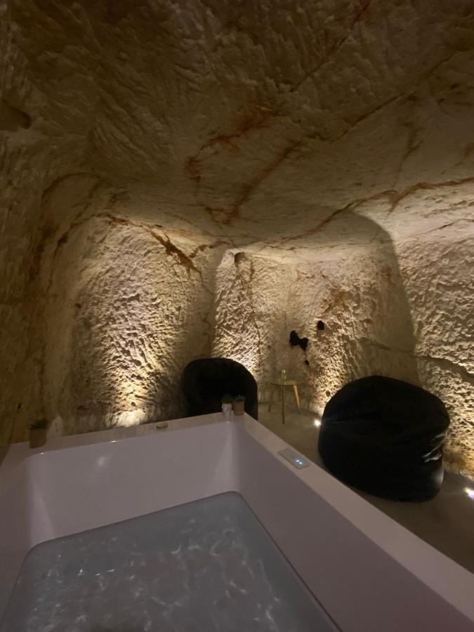 הוילה אוסטוני La Grotta Del Relax מראה חיצוני תמונה